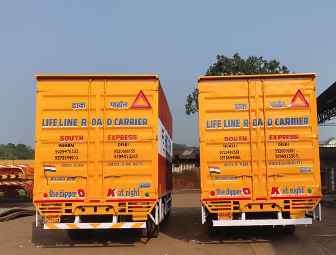 Trucks for Delhi, Noida, & Gurgaon to Gujarat